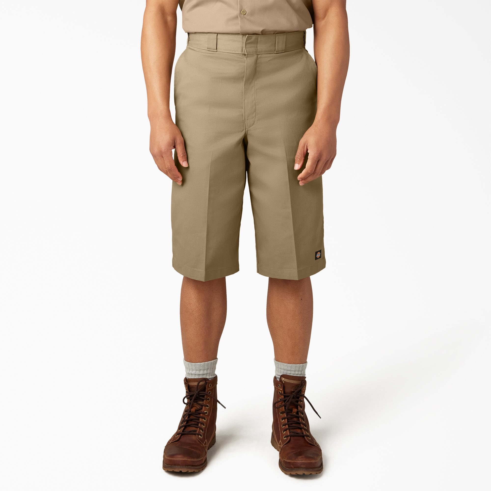 Loose Fit Multi-Use Pocket Work Shorts, 15"
